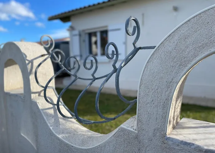 Maison A St Palais Sur Mer *